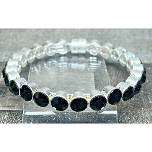 Plunder Design Jewelry Essie Silver Black Magnetic Bangle Bracelet New in Box